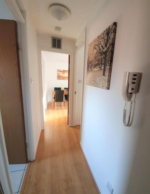 Modern One Bedroom Apt - City Centre & Freeparking Glasgow Exterior photo